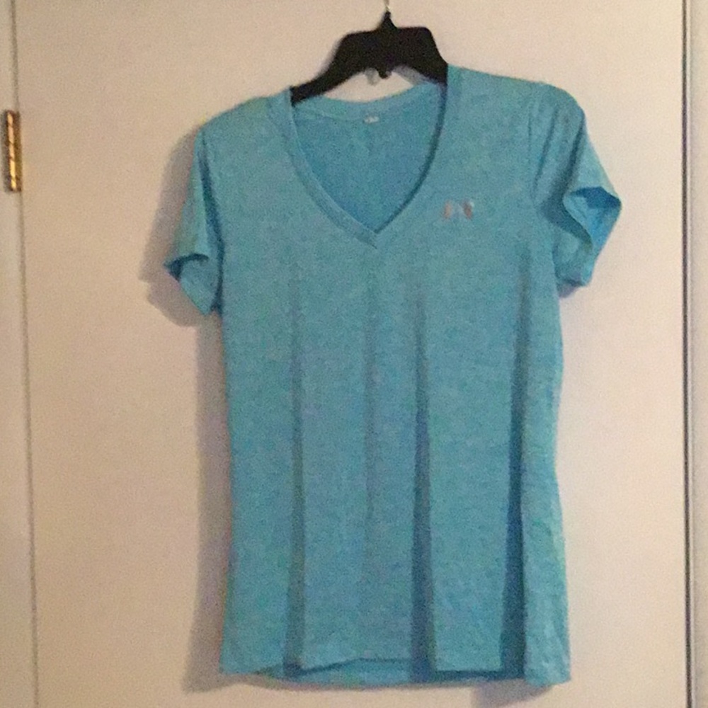 Under Armour t-shirt